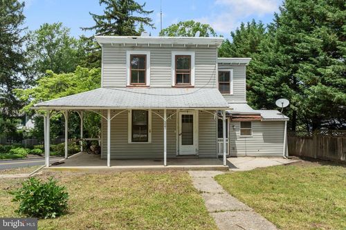 527 Berwyn Baptist Rd, BERWYN, PA, 19312-1447 | Card Image