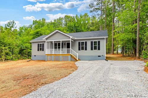 208 Chestnut Dr, Bracey, VA, 23919-1930 | Card Image