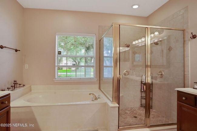 7670 Wexford Club Dr W, House other with 6 bedrooms, 5 bathrooms and null parking in Jacksonville FL | Image 34