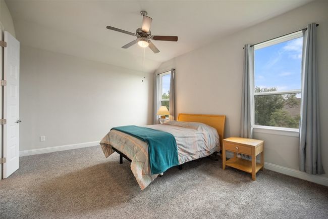 127 Buteo St, House other with 4 bedrooms, 3 bathrooms and 2 parking in Cedar Creek TX | Image 8