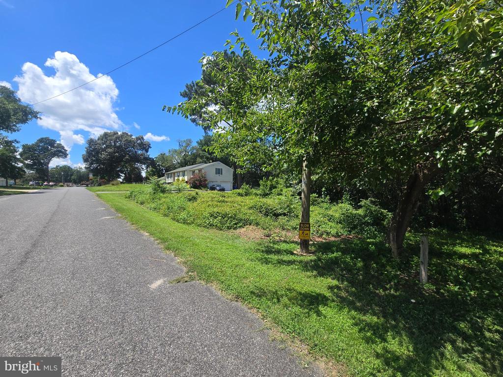 Land in SEAFORD 3