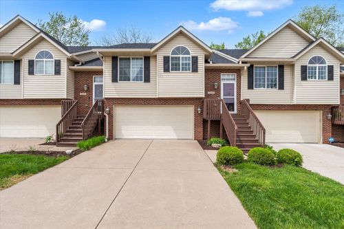 1223 33rd Avenue Cir, Silvis, IL, 61282-6003 | Card Image