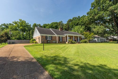 6629 Massey Ln, Memphis, TN, 38120-3325 | Card Image
