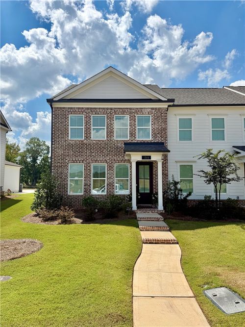 211 Black Swann Road, AUBURN, AL, 36832 | Card Image