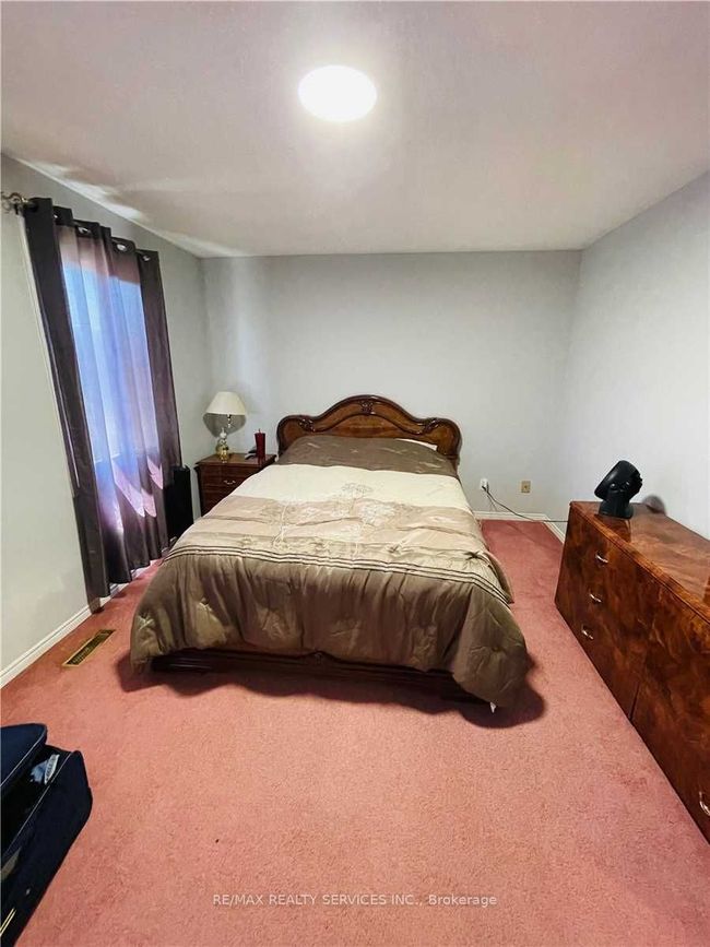 98 Nuffield St, House other with 4 bedrooms, 3 bathrooms and 2 parking in Brampton ON | Image 9