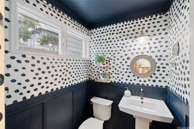 Powder Room | Image 9