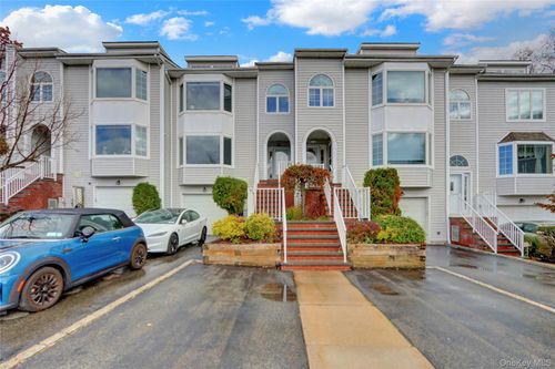 84b-241-70 Oak Park Drive, New York, NY, 11362 | Card Image