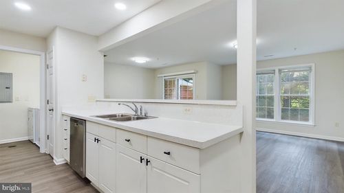 apt-e-302 Baughmans Ln, FREDERICK, MD, 21702-5301 | Card Image