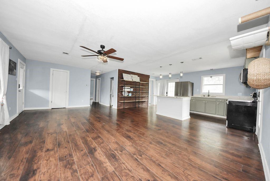 Residential in Hempstead 5