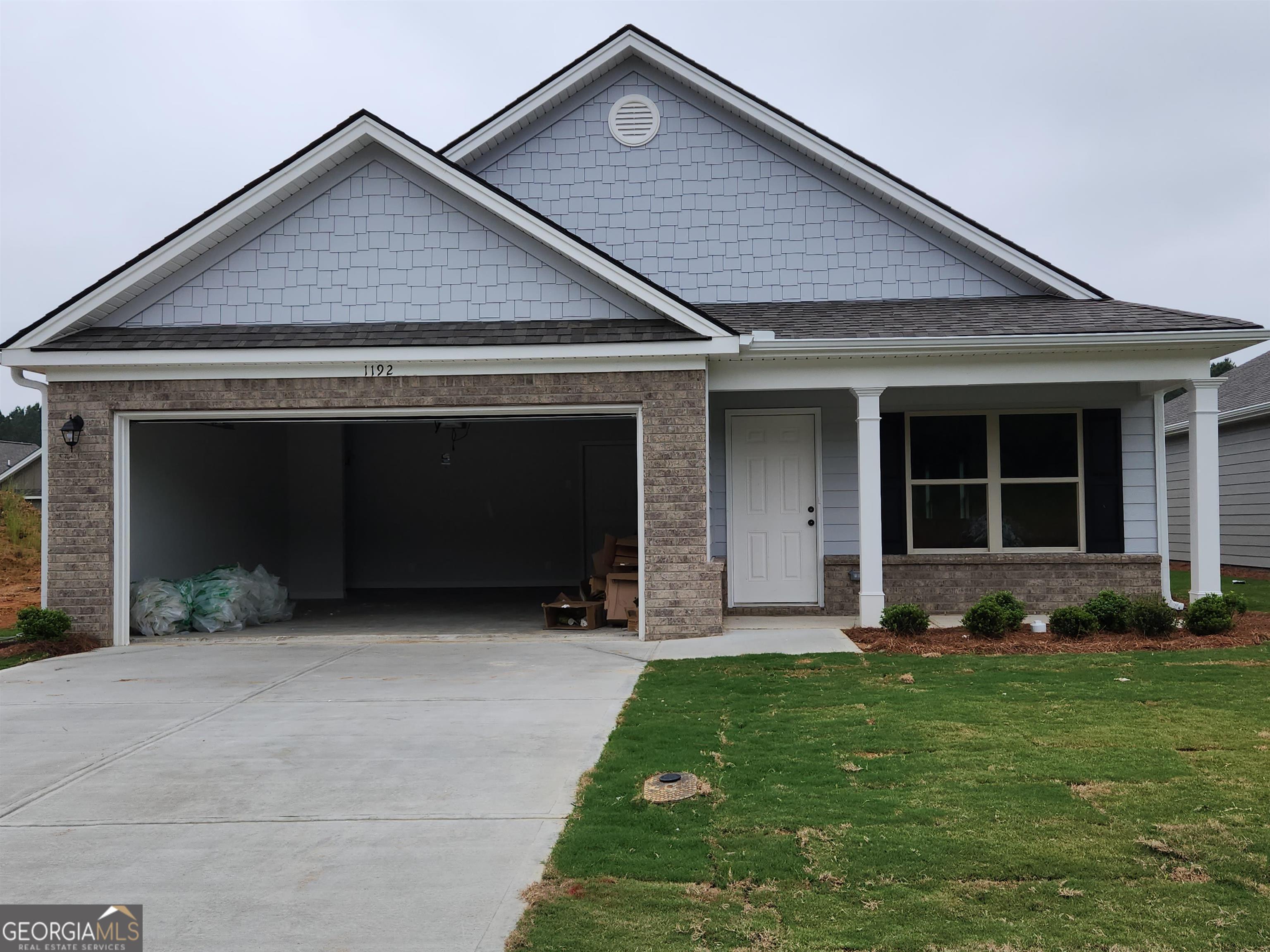 Jeannine Ln, Winder, GA 30680