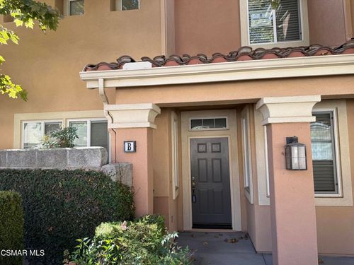 unit-b-2986 Arbolitos Ln, Simi Valley, CA, 93063-0135 | Card Image