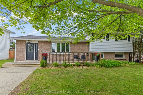 774 River St, Port Elgin, ON, N0H2C4 | Card Image
