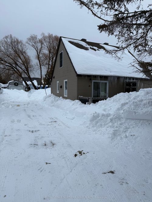 16 28th Street, Kirkland Lake, ON, P0K1X0 | Card Image