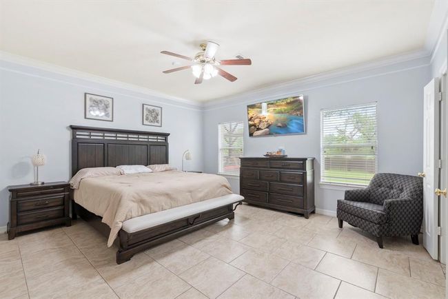 8518 Kerr Dr, House other with 3 bedrooms, 2 bathrooms and 2 parking in Tomball TX | Image 18