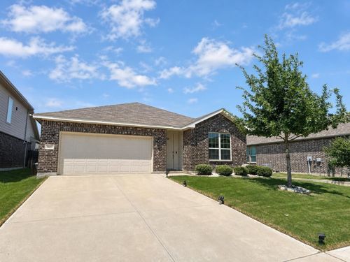 5601 Portola Ln, Denton, TX, 76208-6237 | Card Image