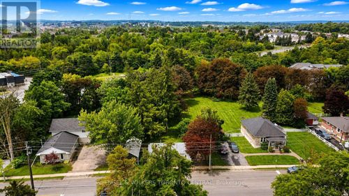 204 Cox Mill Rd, Barrie, ON, L4N4G5 | Card Image