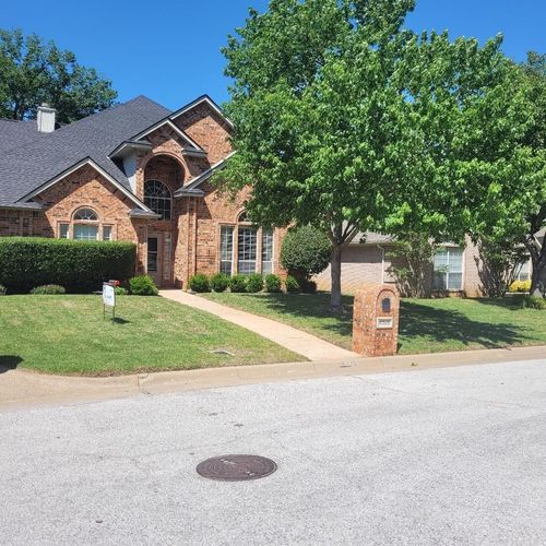 4519 Edge Creek Ln, Arlington, TX, 76017-1590 | Card Image