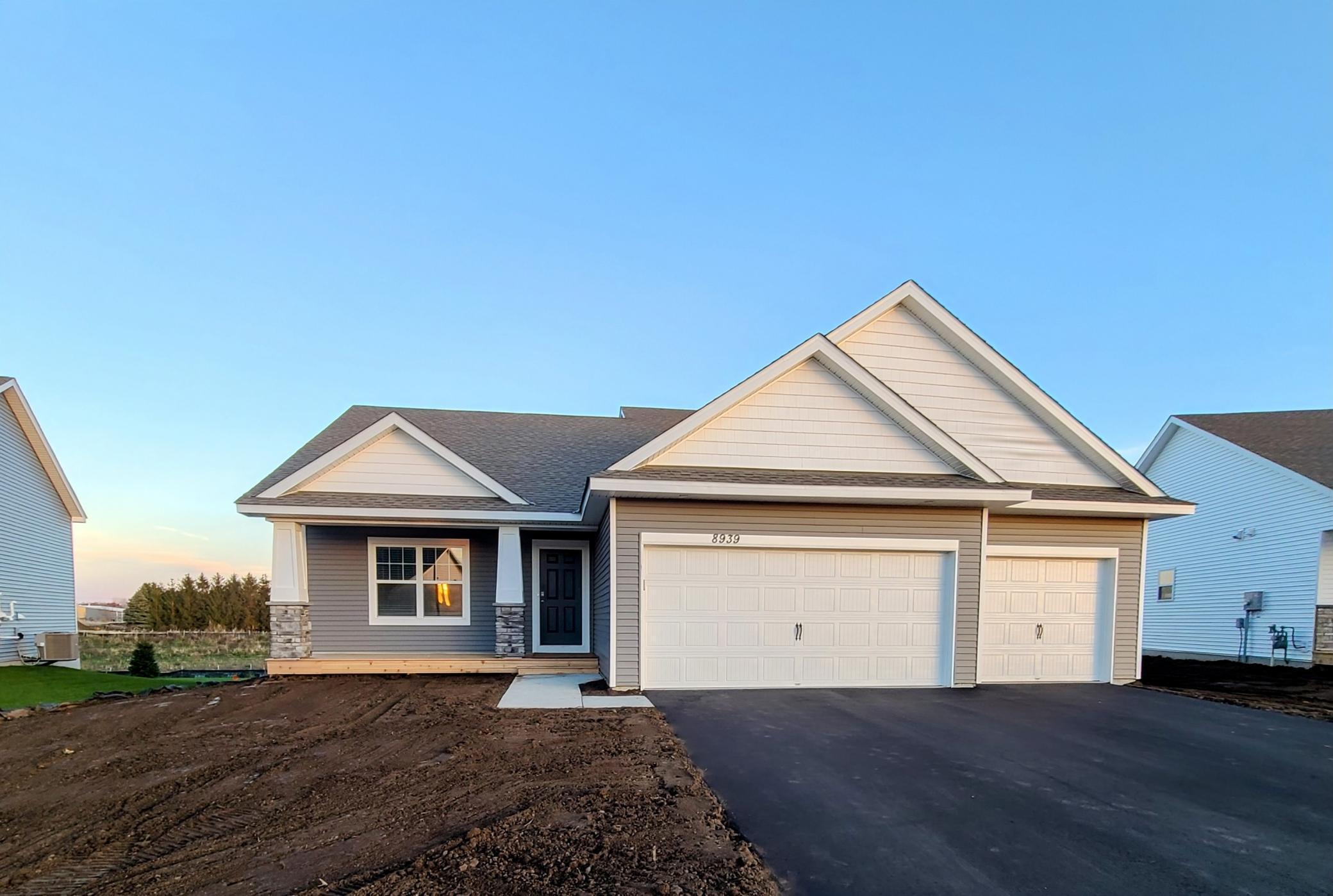 Joliet Ave, Cottage Grove, MN 55016