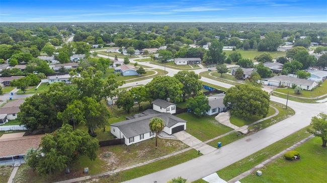 4487 Crescent Rd, House other with 3 bedrooms, 3 bathrooms and null parking in Spring Hill FL | Image 37