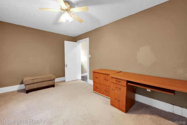 136 Alice Ave, House other with 4 bedrooms, 2 bathrooms and null parking in Bloomfield Township MI | Image 17