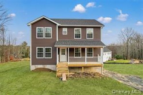 744 Mt Hope Rd, Middletown, NY, 10940-7132 | Card Image