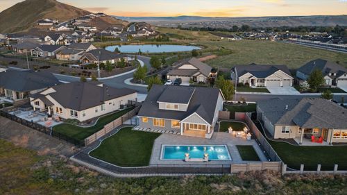 2126 Legacy Ln, Richland, WA, 99352 | Card Image