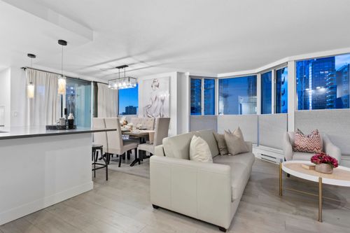 301-789 Jervis St, Vancouver, BC, V6E2B1 | Card Image