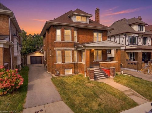 100 Balsam Ave S, Hamilton, ON, L8M3B3 | Card Image