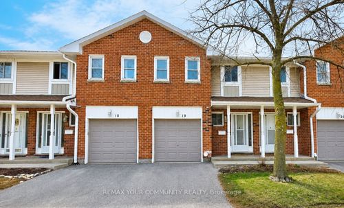 19-210 Highland Cres, Kitchener, ON, N2M5H7 | Card Image