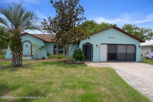 8332 Berkeley Manor Blvd, SPRING HILL, FL, 34606-6904 | Card Image