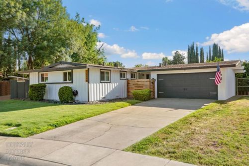 2524 El Cerco Court, Rancho Cordova, CA, 95670 | Card Image
