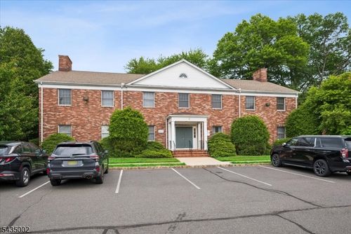 1130 Us Highway 202, Raritan, NJ, 08869-1490 | Card Image