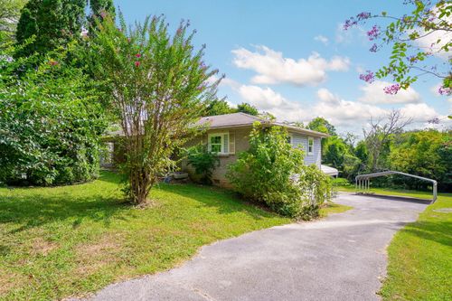 3000 Mary Walker Pl, CHATTANOOGA, TN, 37411-1047 | Card Image