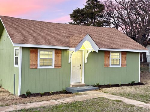 2946 Texas St, Healdton, OK, 73438-2898 | Card Image