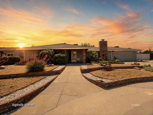 733 Trisha Ct, Ridgecrest, CA, 93555-3442 | Card Image