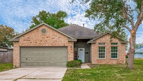 413 N 3rd Street, La Porte, TX, 77571 | Card Image