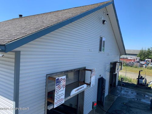 5410 Bent Ct, Juneau, AK, 99801-7242 | Card Image