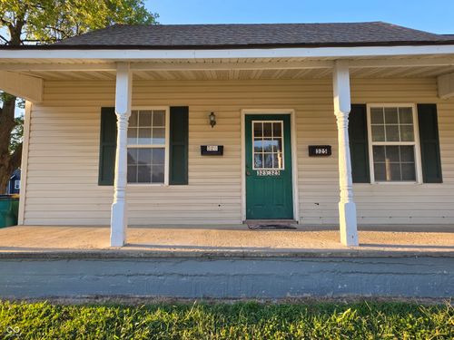323 S East St, Lebanon, IN, 46052-2518 | Card Image