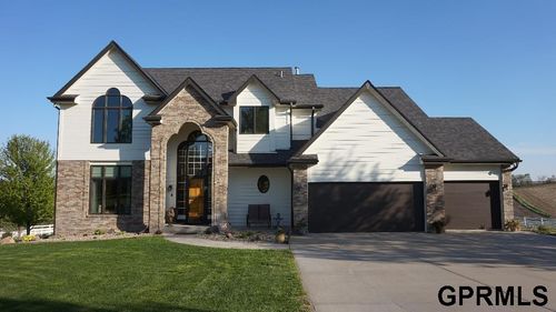 17227 Cattle Gate Ln, Kennard, NE, 68034-5119 | Card Image