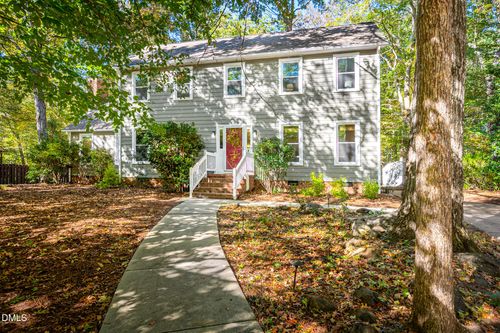 905 Grove St, Chapel Hill, NC, 27517-3410 | Card Image