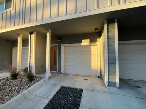 11507 Pastini Cir, Manchaca, TX, 78652-2028 | Card Image