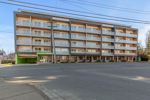205-32110 Hillcrest Avenue, Abbotsford, BC, V2T1S4 | Card Image