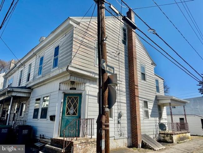 101 N Nice St, Townhouse with 2 bedrooms, 1 bathrooms and null parking in FRACKVILLE PA | Image 5