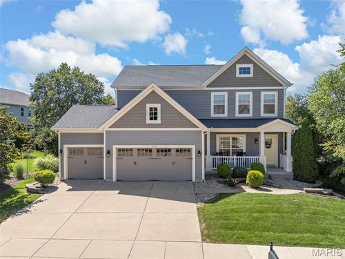 142 Countryshire Dr, Lake St Louis, MO, 63367-5809 | Card Image