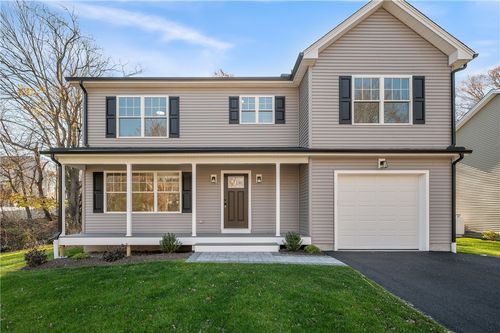 237 Congress St, Woonsocket, RI, 02895-4884 | Card Image