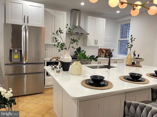 5342 N Broad St, PHILADELPHIA, PA, 19141-1629 | Card Image