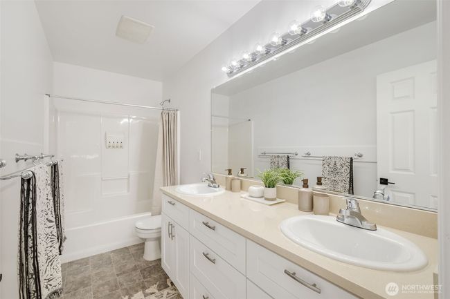 20347 86 Th Pl Ne, House other with 5 bedrooms, 3 bathrooms and 2 parking in Bothell WA | Image 23
