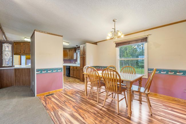 Interior - Dining Room | Image 14