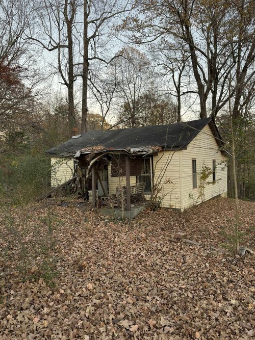 1506 Hayshed Rd, Charlotte, TN, 37036-6307 | Card Image