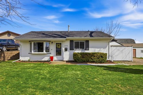 1506 13th Ave, Cedar Rapids, IA, 52404-1724 | Card Image